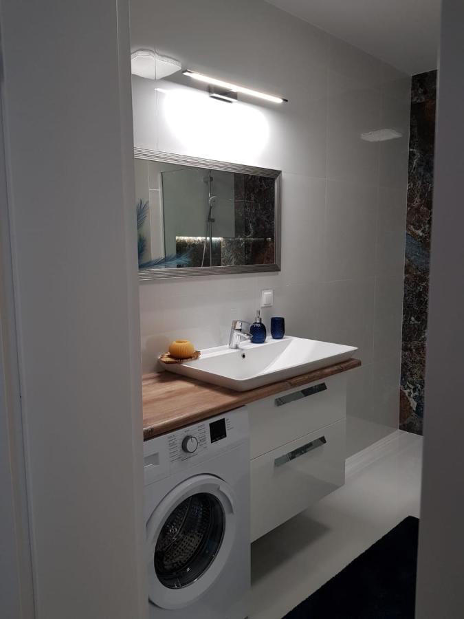 Apartament City View Wes Quality Suite Poznań Eksteriør billede