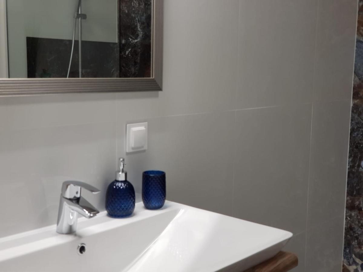 Apartament City View Wes Quality Suite Poznań Eksteriør billede
